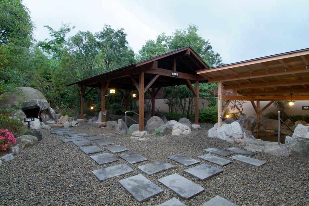 Route Inn Grantia Fukuoka Miyawaka - Wakita Onsen Екстер'єр фото