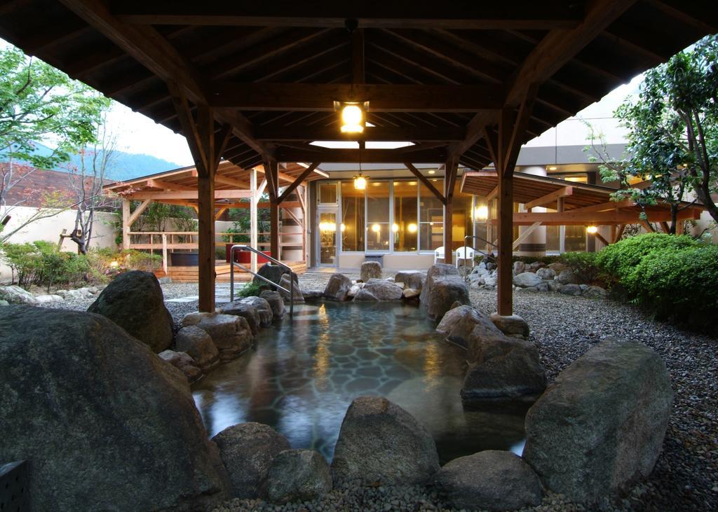 Route Inn Grantia Fukuoka Miyawaka - Wakita Onsen Екстер'єр фото
